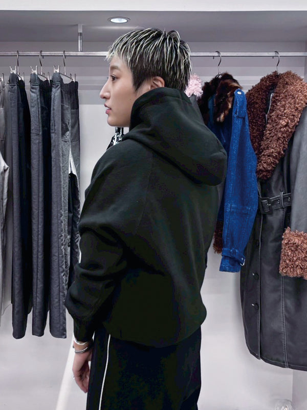 ニットフーディ