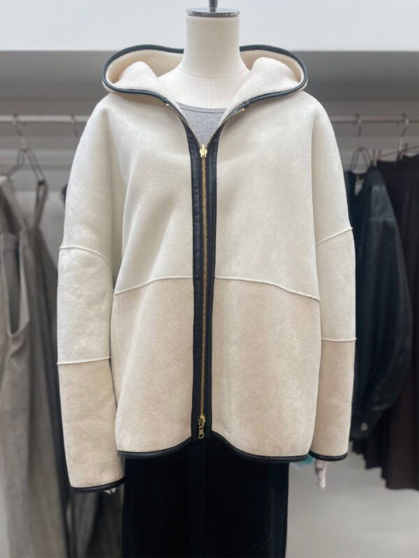 リバーシブルボアフーディー