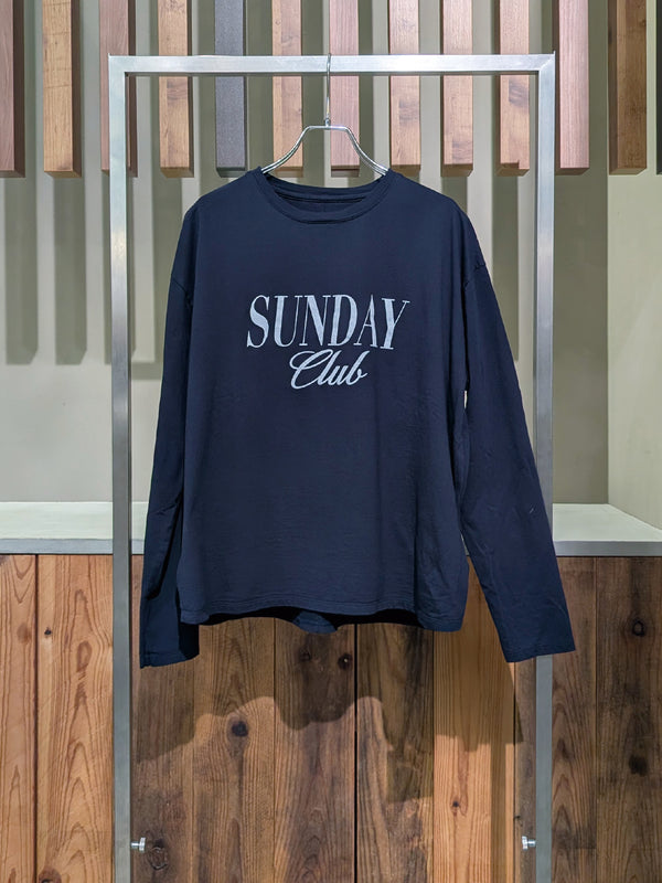"SUNDAY Club"T