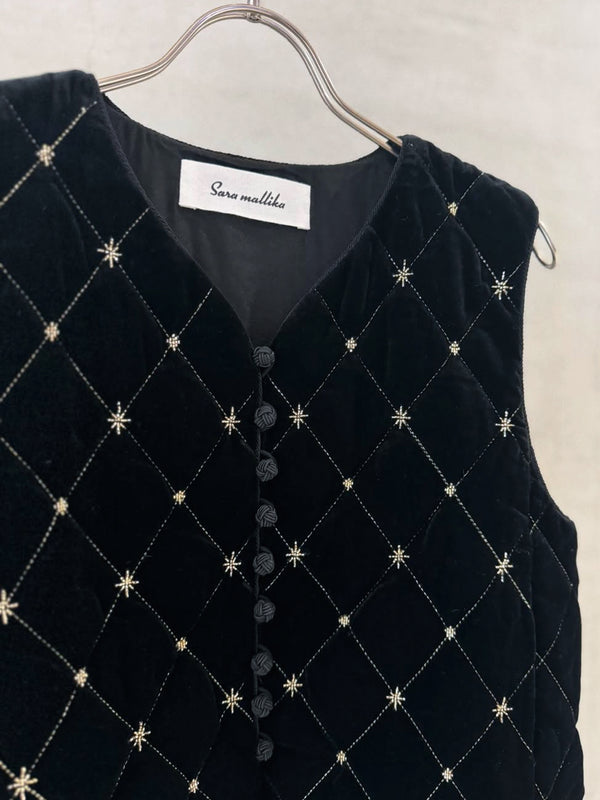 VELVET BEADS EMBROIDERY VEST