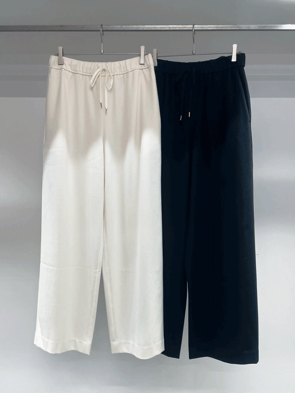 カシミヤタッチ両面起毛ドロストパンツ