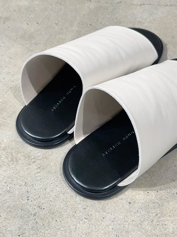 Tube sandals