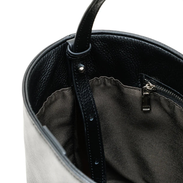 LT NESTED ONESHOULDER