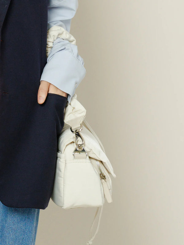 PL GATHER STRAP CROSSBODY