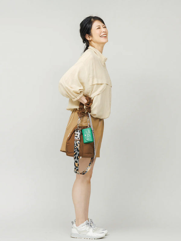 PL GATHER STRAP HANDBAG