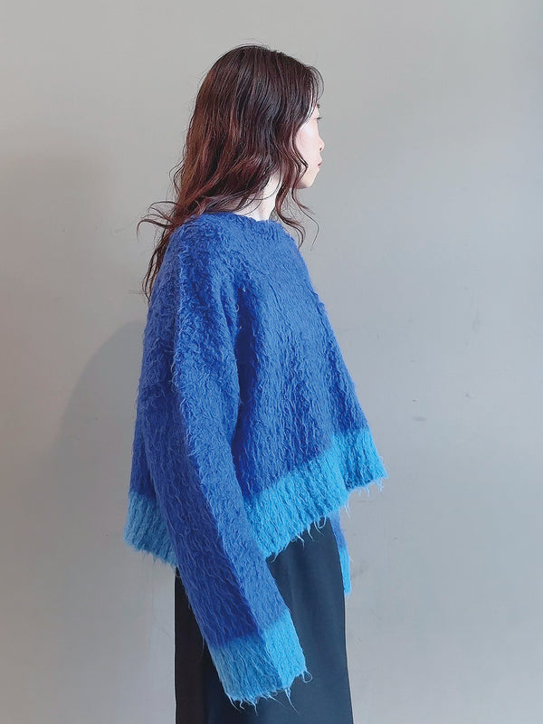 配色カーリーショートニット