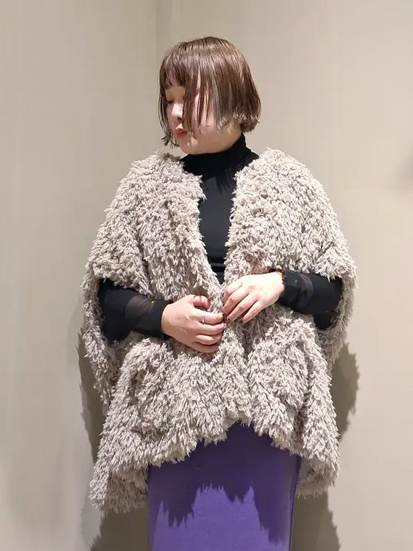 ラメシャギーポンチョ