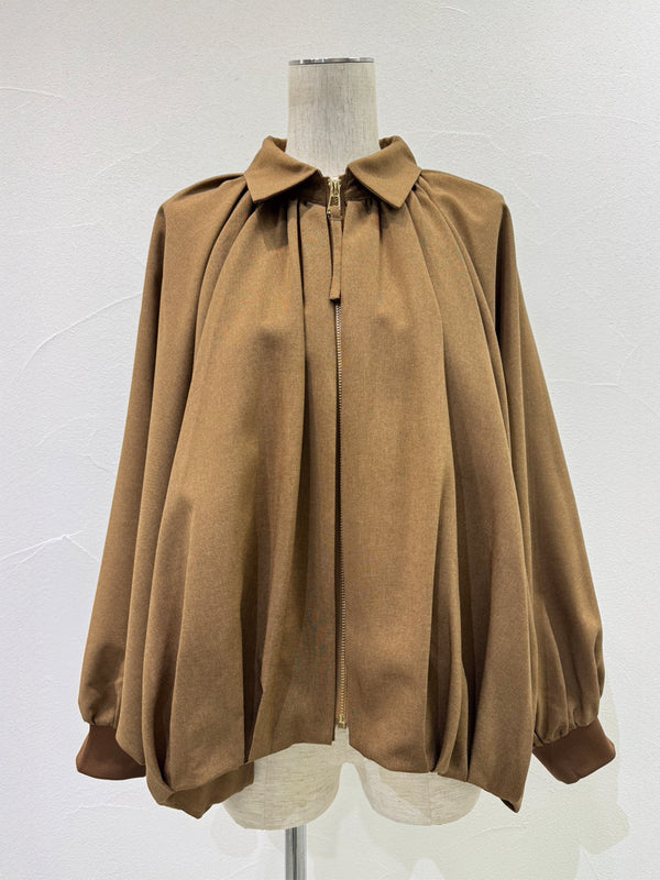 ラウンドギャザードルマンブルゾン