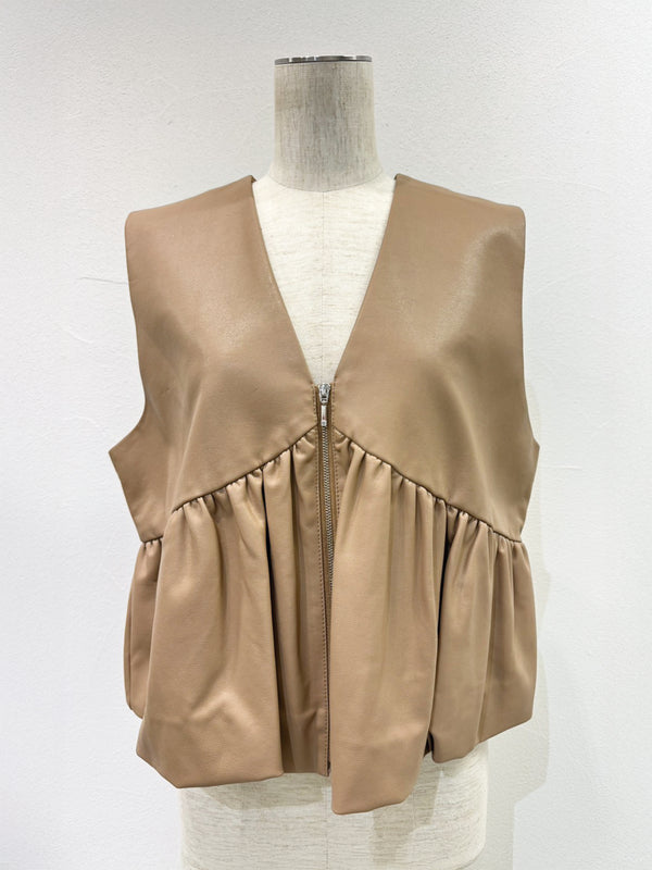 ヴィーガンレザーバルーンギャザーベスト