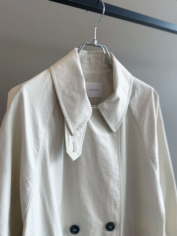 ミドルトレンチコート