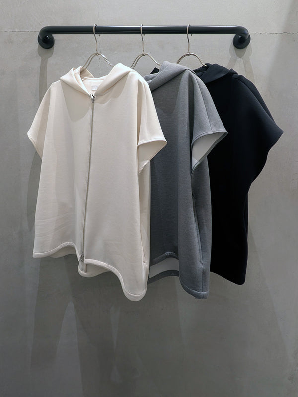 ダンボールニットフーディベスト