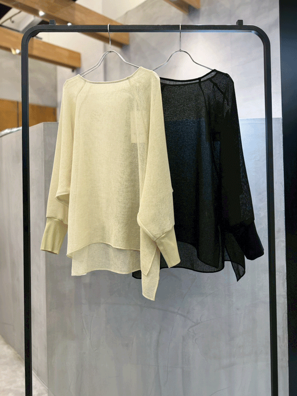 オーバーサイズメッシュブラウス