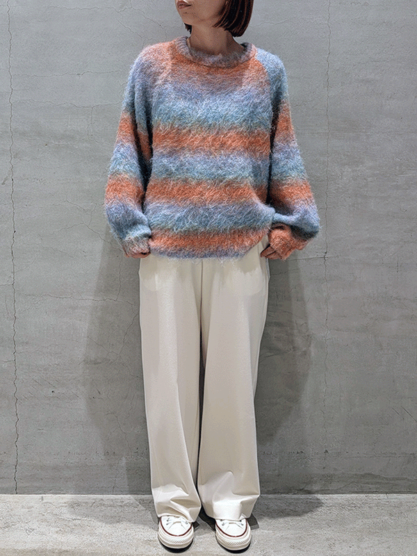 グラデーションボーダーニット