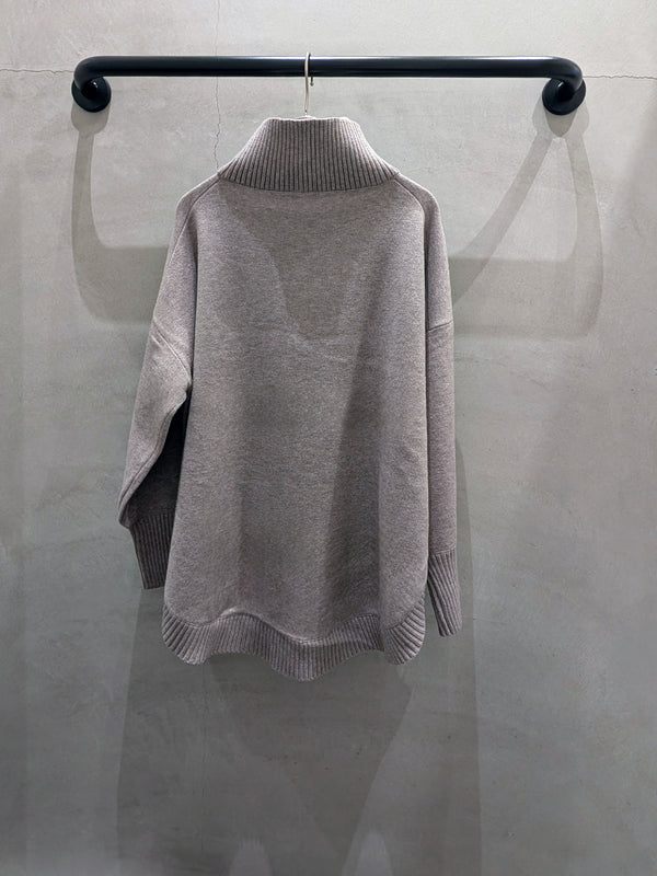 ダブルカラータートルニット