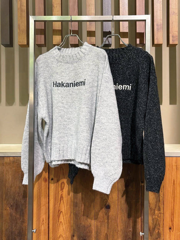 HAKANIEMI刺繍ニット