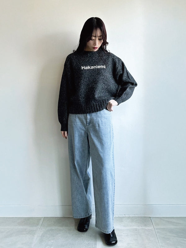 HAKANIEMI刺繍ニット