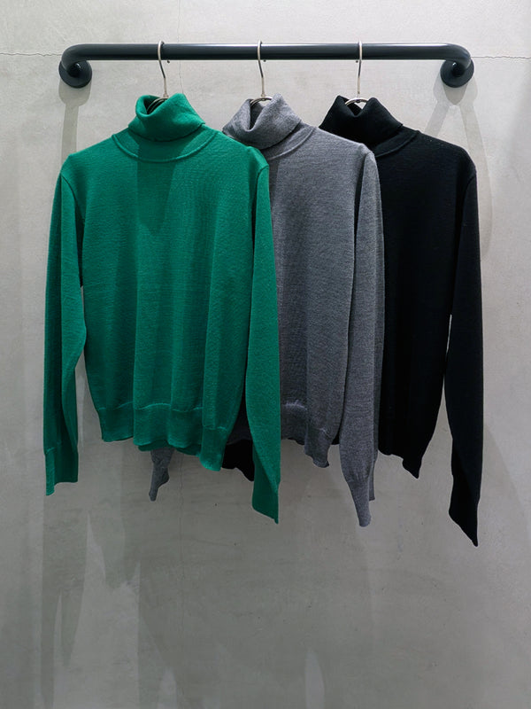 キャッシュウールタートルニット