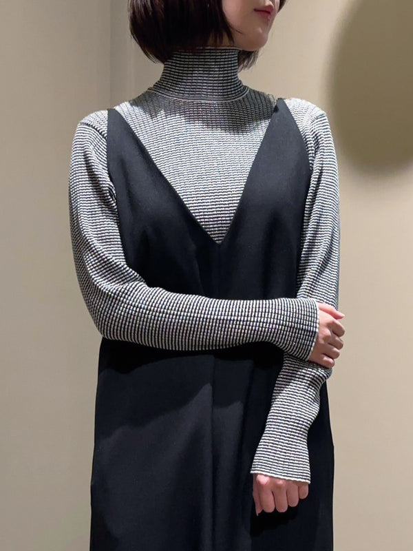 ラメボーダーリブニット