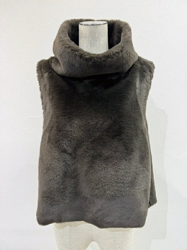 バックオーバーハイネックファーベスト