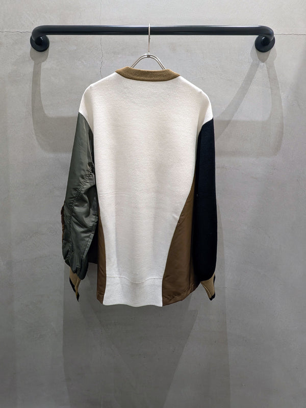 ドッキングポケットスリーブニット