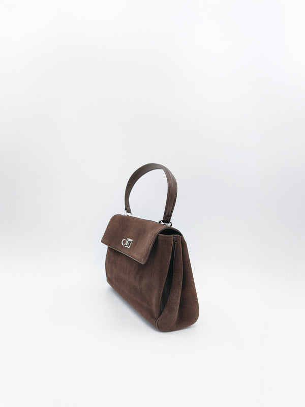 suede twistlock l bag