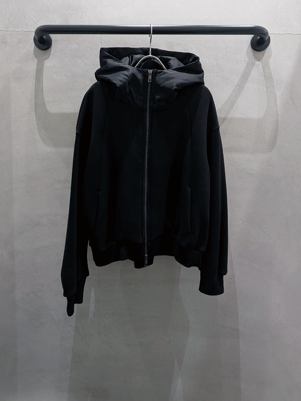 バイカラーボアフーディー