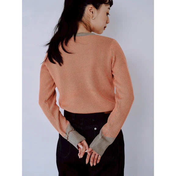 CONTRAST TRIM RIB KNIT TOP