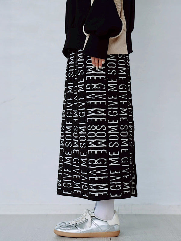 REVERSIBLE LOGO JACQUARD SKIRT