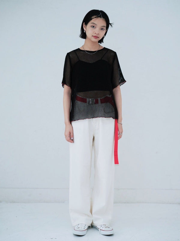 CONTRAST STITCH MESH TOP