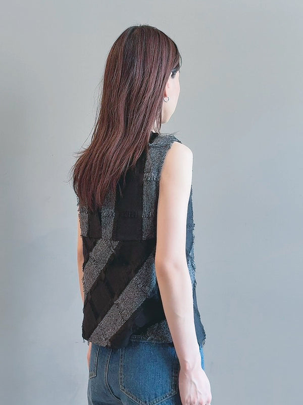 cut jacquard check blouse