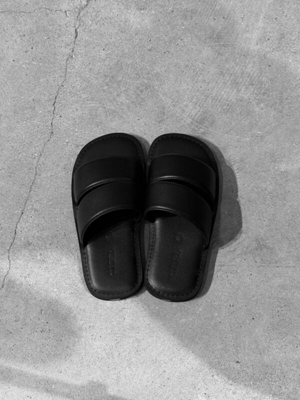 MEO SANDALS