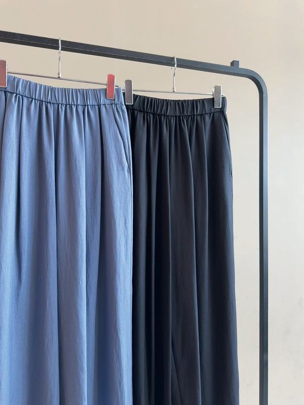 セルロース/ナイロンニドムタックギャザーワイドパンツ