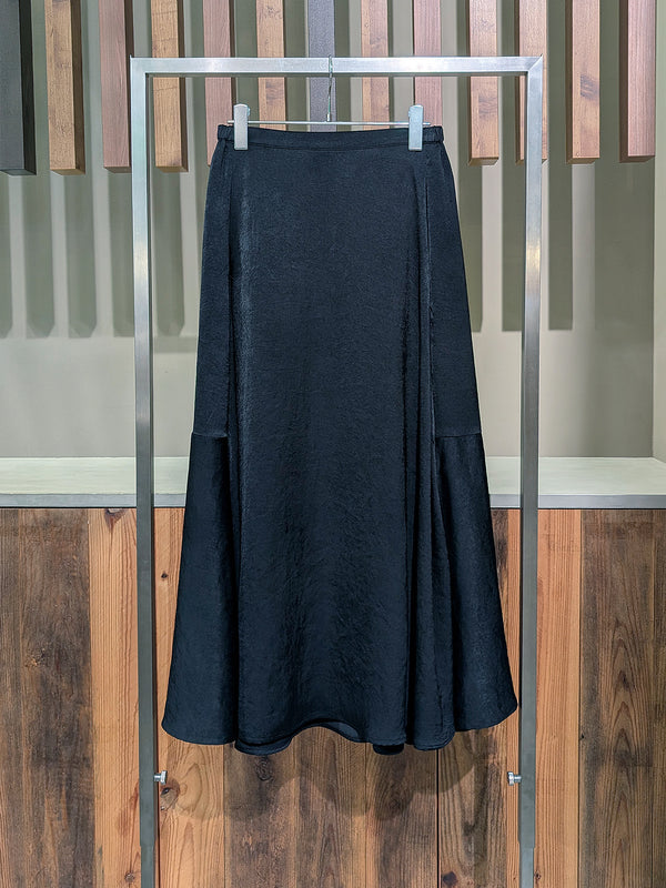 SOFT SHINNY SKIRT