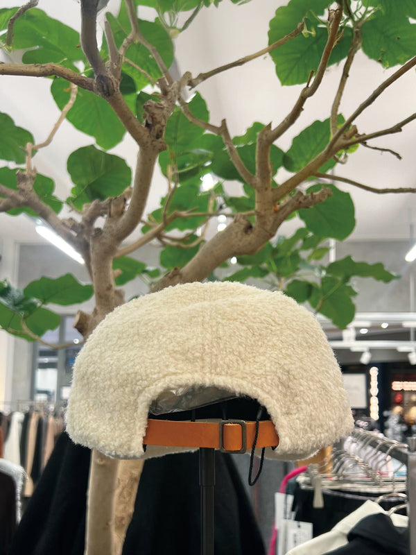 Small Sheep Long Cap