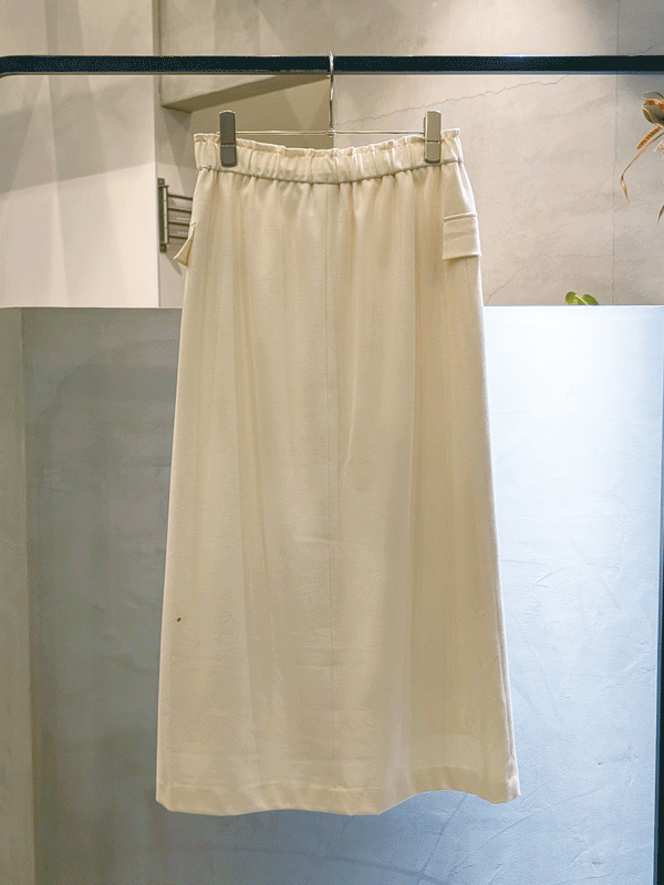 カシミヤタッチ両面起毛タイトスカート