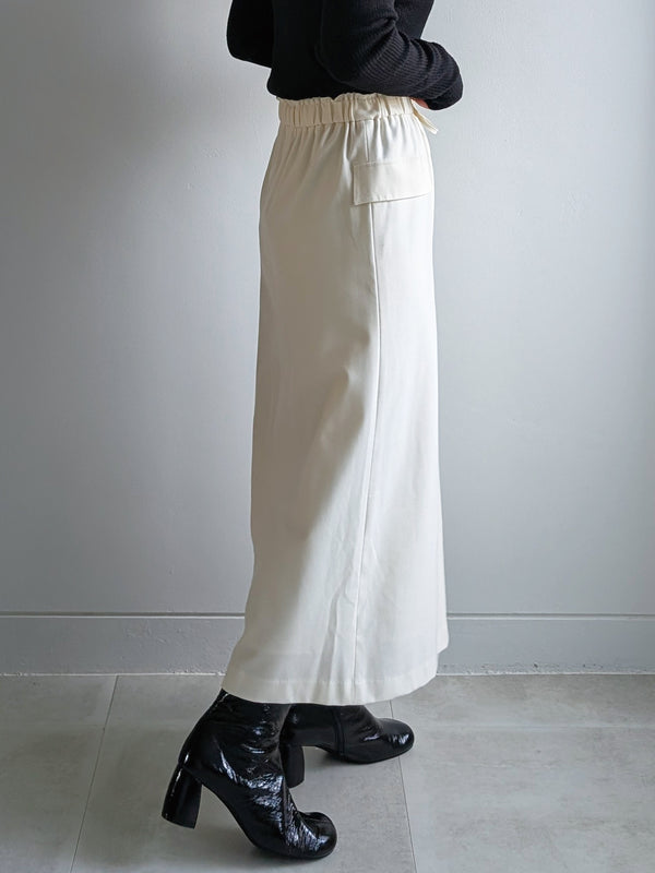 カシミヤタッチ両面起毛タイトスカート