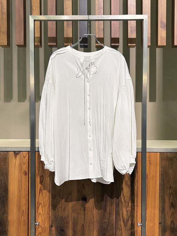 ピンタックボリュームブラウス