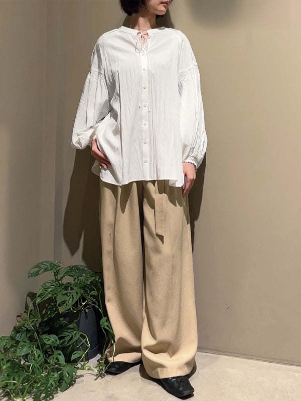 ピンタックボリュームブラウス