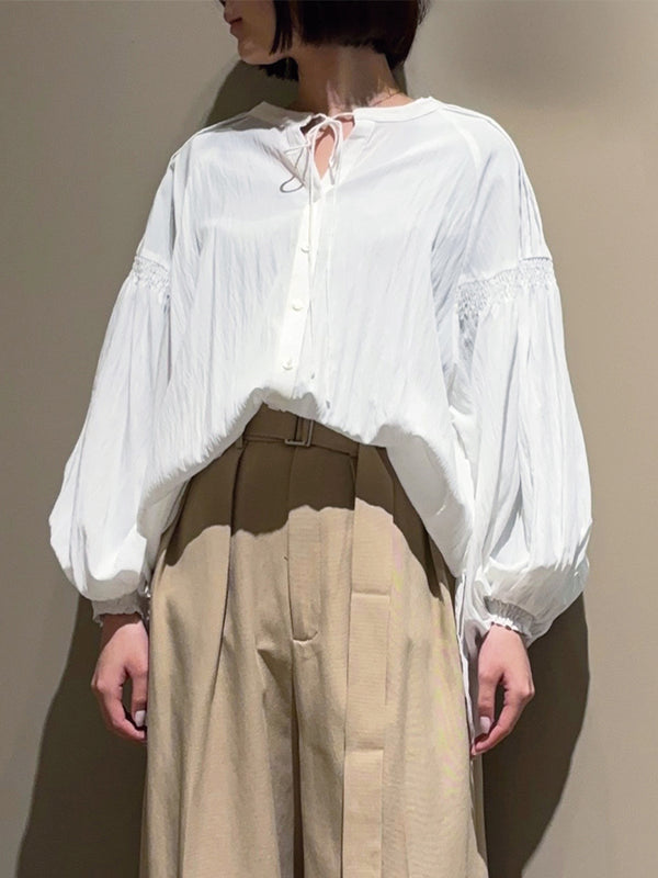 ピンタックボリュームブラウス