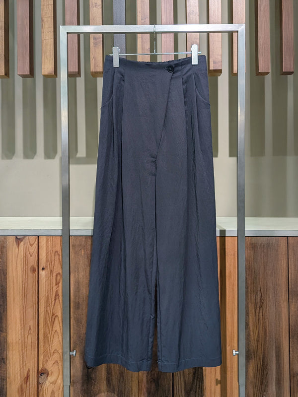 アシメタックパンツ