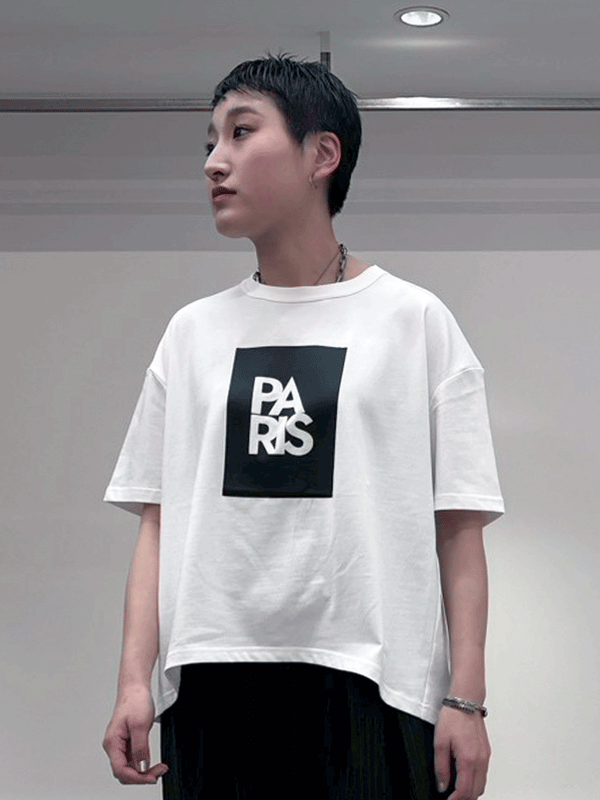 PARIS Tシャツ
