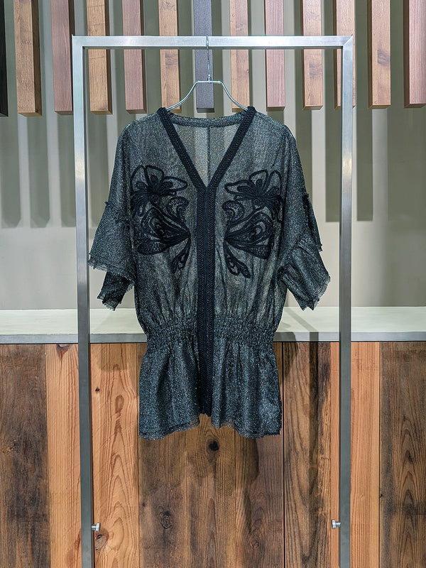 embroidery blouse